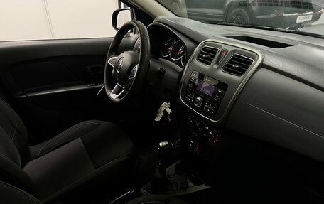 Renault Sandero II рестайлинг, 2018 год, 1 090 000 рублей, 16 фотография