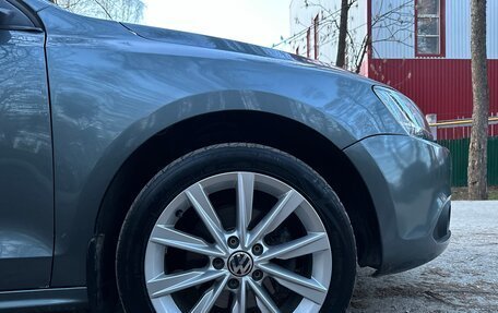 Volkswagen Jetta VI, 2011 год, 859 000 рублей, 13 фотография