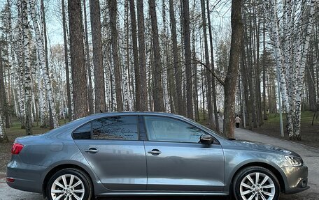 Volkswagen Jetta VI, 2011 год, 859 000 рублей, 10 фотография