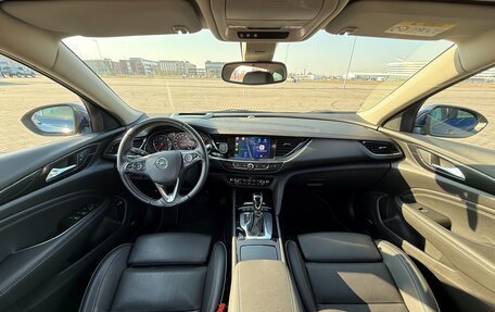 Opel Insignia II рестайлинг, 2018 год, 1 690 000 рублей, 27 фотография