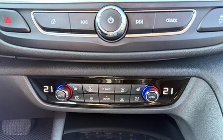 Opel Insignia II рестайлинг, 2018 год, 1 690 000 рублей, 34 фотография