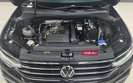 Volkswagen Tiguan II, 2023 год, 2 955 000 рублей, 8 фотография