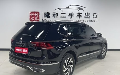 Volkswagen Tiguan II, 2023 год, 2 955 000 рублей, 4 фотография