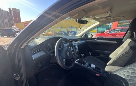 Volkswagen Passat B8 рестайлинг, 2015 год, 1 190 000 рублей, 8 фотография