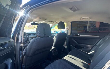 Volkswagen Passat B8 рестайлинг, 2015 год, 1 190 000 рублей, 9 фотография