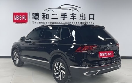 Volkswagen Tiguan II, 2023 год, 2 955 000 рублей, 7 фотография