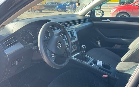 Volkswagen Passat B8 рестайлинг, 2015 год, 1 190 000 рублей, 7 фотография