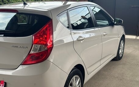 Hyundai Solaris II рестайлинг, 2015 год, 1 200 000 рублей, 15 фотография