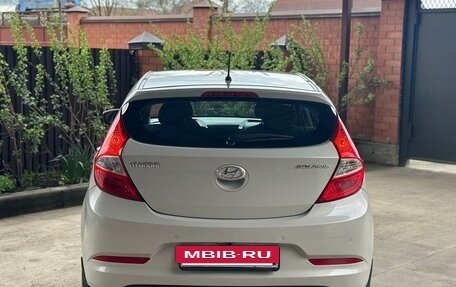 Hyundai Solaris II рестайлинг, 2015 год, 1 200 000 рублей, 7 фотография