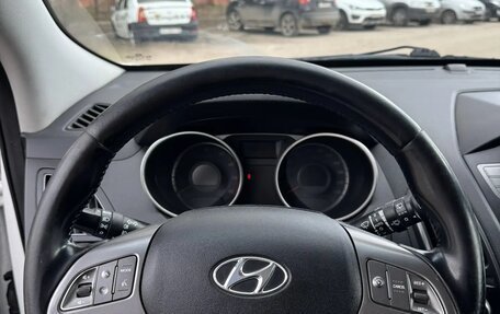 Hyundai ix35 I рестайлинг, 2013 год, 1 200 000 рублей, 7 фотография