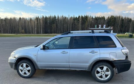 Mitsubishi Outlander III рестайлинг 3, 2004 год, 310 000 рублей, 3 фотография