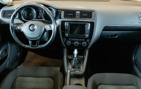 Volkswagen Jetta VI, 2016 год, 1 579 000 рублей, 5 фотография