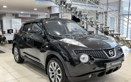 Nissan Juke II, 2014 год, 990 000 рублей, 3 фотография