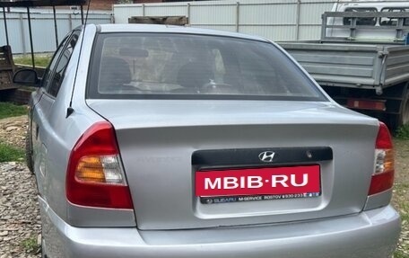 Hyundai Accent II, 2004 год, 250 000 рублей, 1 фотография