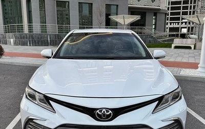 Toyota Camry, 2020 год, 2 400 000 рублей, 1 фотография