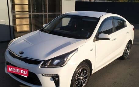KIA Rio IV, 2018 год, 1 280 000 рублей, 2 фотография