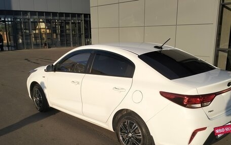 KIA Rio IV, 2018 год, 1 280 000 рублей, 3 фотография