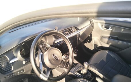 KIA Rio IV, 2018 год, 1 280 000 рублей, 9 фотография