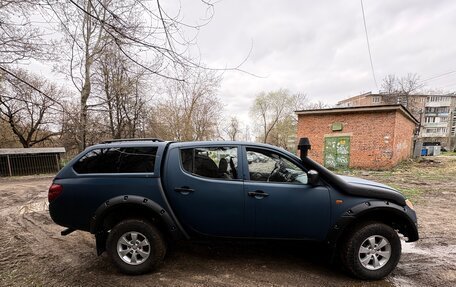 Mitsubishi L200 IV рестайлинг, 2007 год, 950 000 рублей, 5 фотография