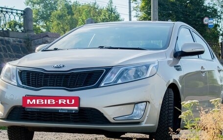 KIA Rio III рестайлинг, 2013 год, 1 100 000 рублей, 6 фотография