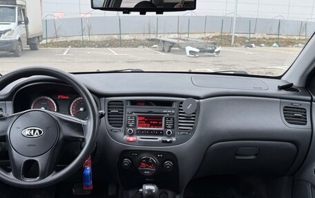 KIA Rio II, 2010 год, 650 000 рублей, 12 фотография