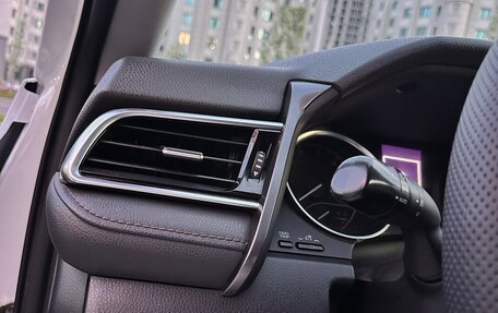 Toyota Camry, 2020 год, 2 400 000 рублей, 7 фотография