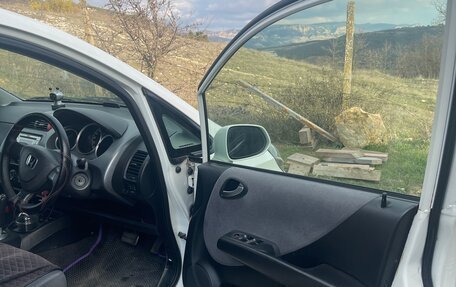 Honda Fit III, 2003 год, 450 000 рублей, 15 фотография
