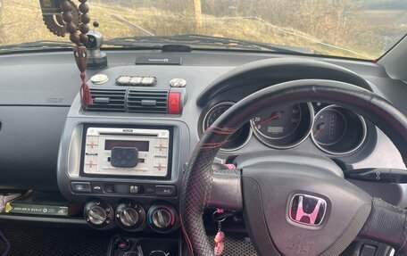 Honda Fit III, 2003 год, 450 000 рублей, 14 фотография