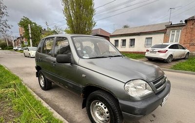 Chevrolet Niva I рестайлинг, 2004 год, 320 000 рублей, 1 фотография