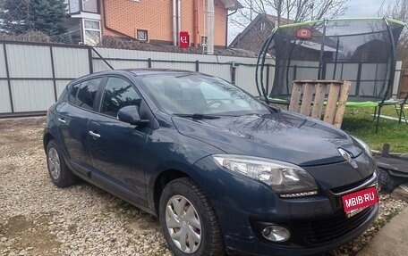 Renault Megane III, 2013 год, 850 000 рублей, 1 фотография