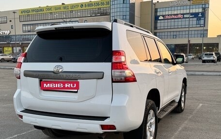 Toyota Land Cruiser Prado 150 рестайлинг 2, 2015 год, 3 400 000 рублей, 7 фотография