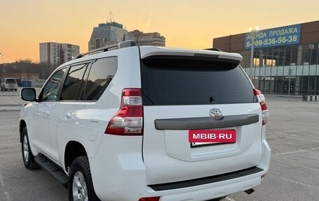 Toyota Land Cruiser Prado 150 рестайлинг 2, 2015 год, 3 400 000 рублей, 16 фотография