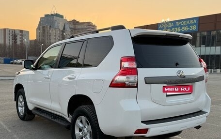 Toyota Land Cruiser Prado 150 рестайлинг 2, 2015 год, 3 400 000 рублей, 9 фотография
