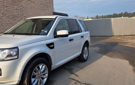 Land Rover Freelander II рестайлинг 2, 2013 год, 1 680 000 рублей, 4 фотография