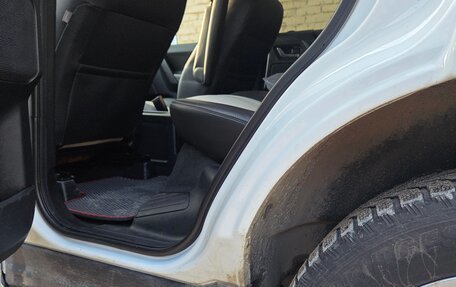 Land Rover Freelander II рестайлинг 2, 2013 год, 1 680 000 рублей, 27 фотография