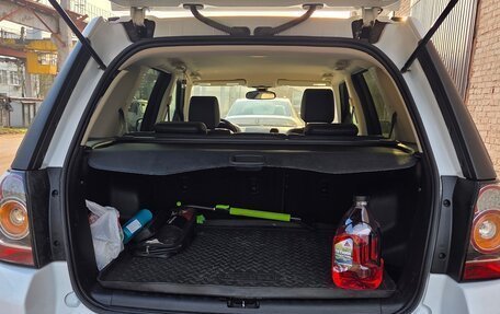 Land Rover Freelander II рестайлинг 2, 2013 год, 1 680 000 рублей, 33 фотография