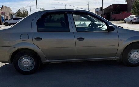 Renault Logan I, 2014 год, 600 000 рублей, 2 фотография