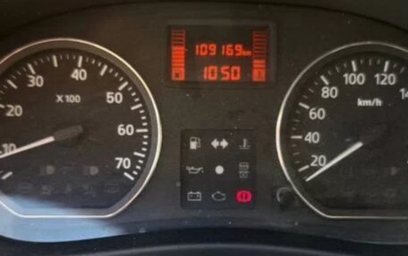 Renault Logan I, 2014 год, 600 000 рублей, 6 фотография