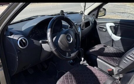 Renault Logan I, 2014 год, 600 000 рублей, 7 фотография