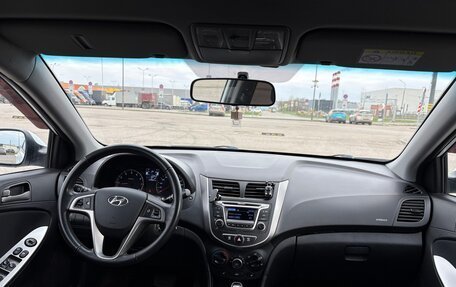 Hyundai Solaris II рестайлинг, 2014 год, 1 100 000 рублей, 12 фотография