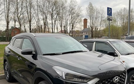 Hyundai Tucson III, 2018 год, 2 200 000 рублей, 2 фотография