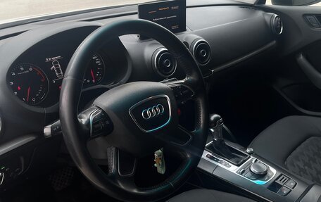 Audi A3, 2014 год, 1 350 000 рублей, 14 фотография