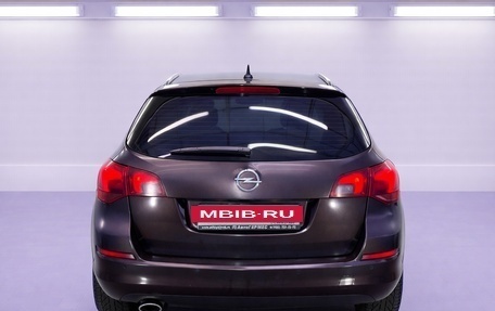 Opel Astra J, 2011 год, 840 000 рублей, 3 фотография