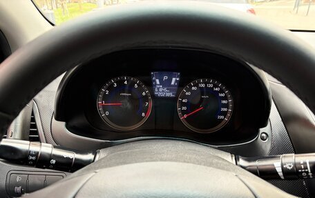 Hyundai Solaris II рестайлинг, 2011 год, 750 000 рублей, 16 фотография