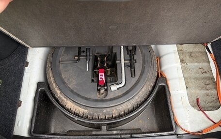 Hyundai Solaris II рестайлинг, 2011 год, 750 000 рублей, 19 фотография