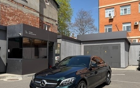 Mercedes-Benz C-Класс, 2018 год, 2 000 000 рублей, 2 фотография