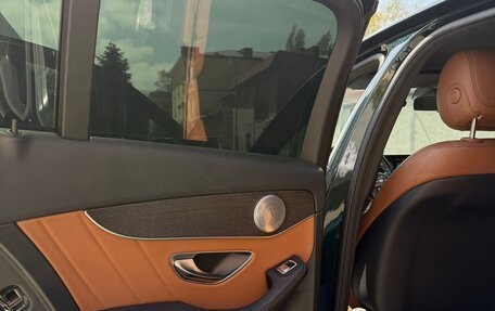 Mercedes-Benz C-Класс, 2018 год, 2 000 000 рублей, 31 фотография