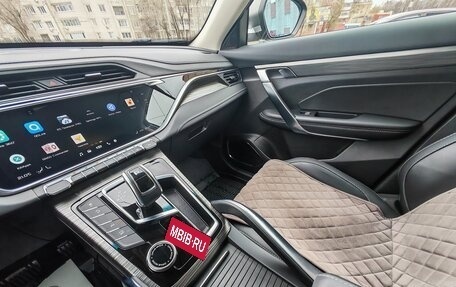 Geely Atlas, 2024 год, 2 420 000 рублей, 24 фотография