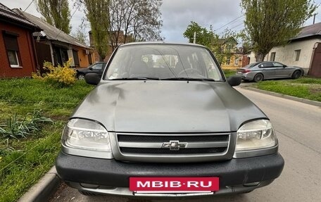 Chevrolet Niva I рестайлинг, 2004 год, 320 000 рублей, 2 фотография