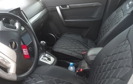 Chevrolet Captiva I, 2011 год, 965 000 рублей, 15 фотография